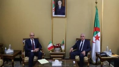 صورة وزير العدل يستقبل سفير جمهورية إيطاليا بالجزائر
