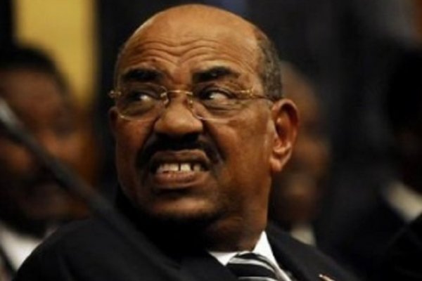 صورة البشير يقر بحيازة أموال وقوى التغيير تبحث وفدا تفاوضيا موحدا