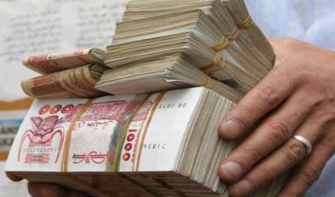 صورة محافظ بنك الجزائر بالنيابة:  أكثر من 5000 مليار دينار متداولة خارج القطاع البنكي