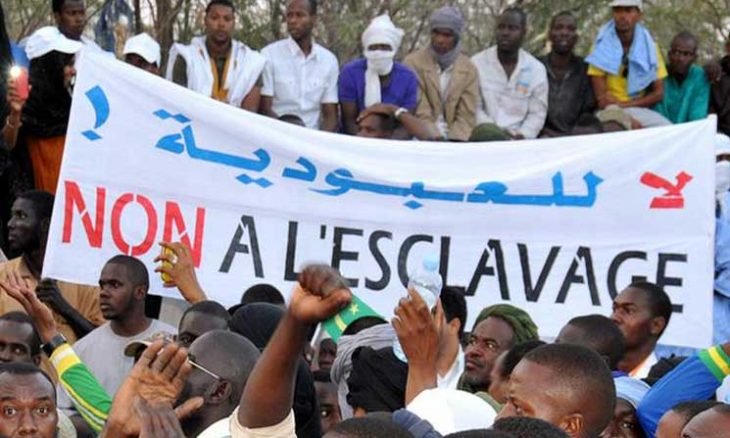 صورة ميثاق محاربة الرق في موريتانيا يؤكد أن الرق موجود ويدعو لمزيد من الجهود لمكافحته