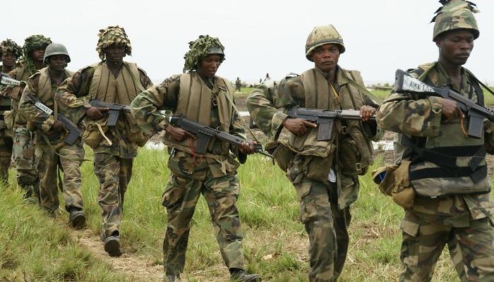 صورة مقتل 70 جنديا نيجيريّا على الأقل في كمين نصبه إرهابيون