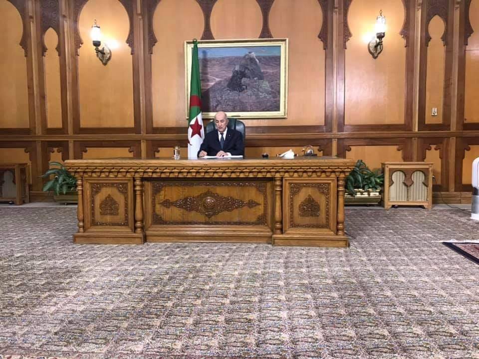 صورة الرئيس تبون يطمئن الجزائريين: هذه هي قرارات الرئيس لمواجهة وباء كورونا