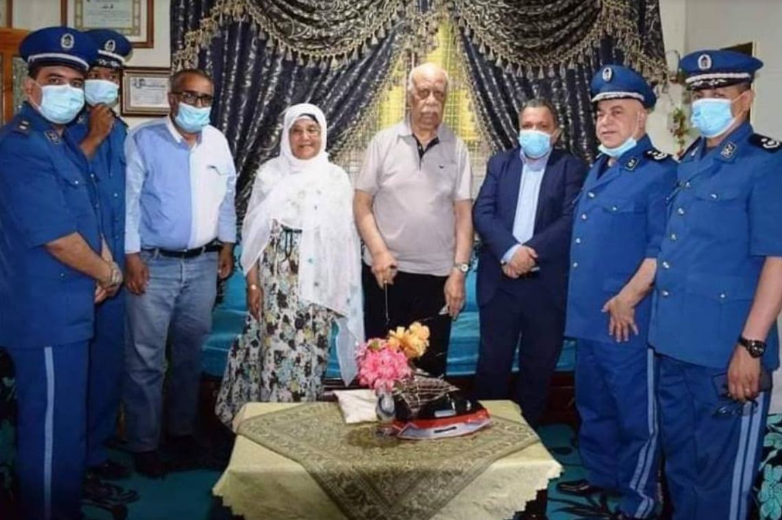 صورة المجاهد الأخضر سحنون في ذمة الله