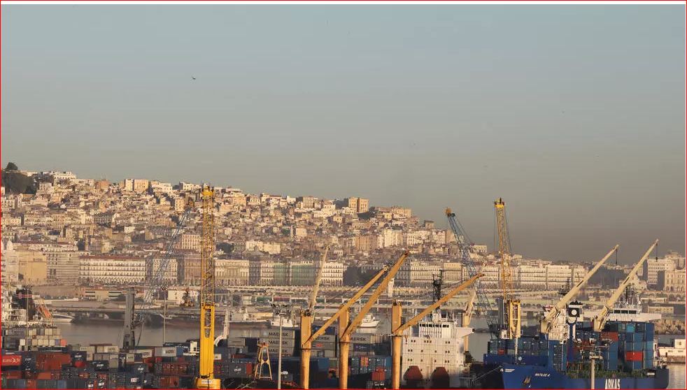 صورة الجزائر تؤجل استكمال منطقة التجارة الحرة مع الاتحاد الأوروبي