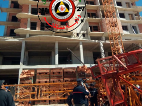 صورة مستغانم : 3 عمال يلقون حتفهم جراء سقوط رافعة بإحدى ورشات البناء