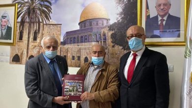 صورة التقى رئيس المجلس الأعلى للإبداع والتميز: الدكتور أبو الحاج يطلع على قاعدة بيانات الأرشيف الإلكتروني لتراث الحركة الوطنية الأسيرة
