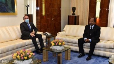 صورة لقاء مطول لبوقدوم مع الرئيس بول بيا: نحو وتحقيق قفزة نوعية في العلاقات مع الكاميرون