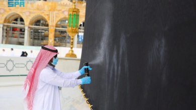 صورة السعودية تطيّب الكعبة والمسجد الحرام 10 مرات يوميا
