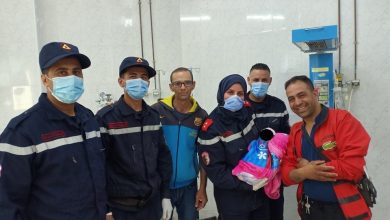 صورة الطارف: إسعاف وتوليد امرأة بمنزلها من طرف طبيبة الحماية المدنية
