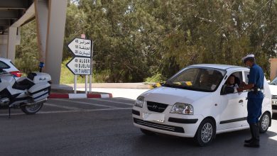 صورة الأغواط: حملة تحسيسية لفائدة أصحاب المركبات من مخاطر السياقة دون احترام الأولوية و المسافة الأمنية