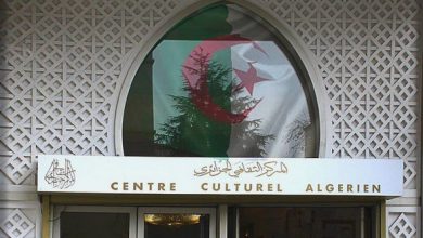 صورة الشاعران أدونيس وقاسم حداد في ضيافة المركز الثقافي الجزائري بباريس السبت المقبل
