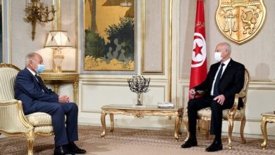صورة الرئيس قيس سعيّد: تونس منفتحة على التشاور دون تدخل في شؤونها الداخلية