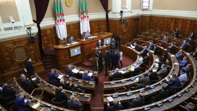 صورة مجلس الأمة يختتم دورته البرلمانية العادية 2021-2022 في جلسة علنية