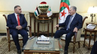 صورة قوجيل يجدد استعداد الجزائر لمرافقة مسعى المصالحة الفلسطينية