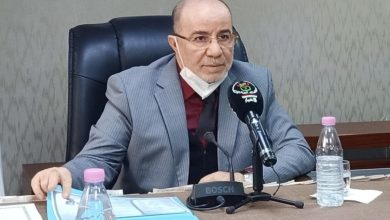 صورة بلمهدي يكشف عن إمكانية فتح العمرة والتراويح