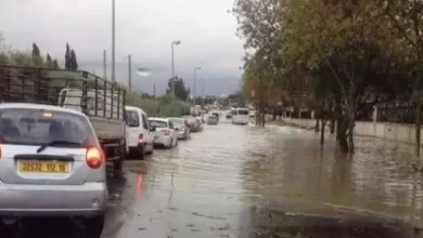 صورة غلق طرق وطنية وولائية بسبب الإضطرابات الجوية الأخيرة