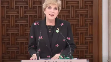 صورة سفيرة الولايات المتحدة تشيد بقوة ومتانة العلاقات الجزائرية-الأمريكية