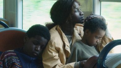 صورة فيلم “ام وابناء”:الفرنسية سيرالي تحلل عذابات المغتربين