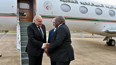 صورة بتكليف من رئيس الجمهورية..عطاف يشارك في اجتماع وزاري لحركة عدم الانحياز