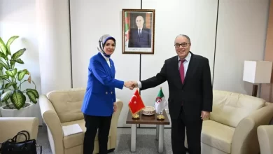 صورة سفيرة تركيا بالجزائر: “تركيا لن تنسى أبدا وقفة الجزائر الأخوية “