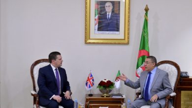 صورة محادثات جزائرية-بريطانية لتعزيز التعاون الثنائي