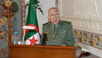 صورة الفريق أول السعيد شنقريحة يشرف على حفل تقديم وتبادل التهاني