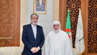 صورة عميد جامع الجزائر يستقبل رئيس لجنة الأمن القومي والسياسة الخارجية لمجلس الشورى الإسلامي الإيراني