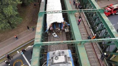 صورة 57 جريحا جراء اصطدام قطارين في بوينوس آيرس