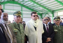 صورة الوزير ياسين المهدي وليد يضع حجر الأساس لصومعة استراتيجية لتخزين الحبوب بالمنيعة