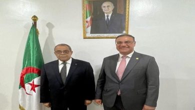 صورة عون يستقبل السفير المصري بالجزائر لبحث سبل الشراكة بين البلدين