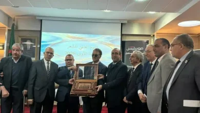 صورة الشعر الجزائري يحتفي بيومه العالمي… تكريم الذاكرة وإحياء روح الإبداع