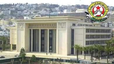 صورة الاتحاد العام للعمال الجزائريين يندد بالتدخل السافر للرئيس الفرنسي في الشؤون الداخلية للجزائر