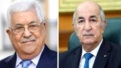 صورة رئيس الجمهورية يدعو نظيره الفلسطيني للمشاركة في القمة العربية بالجزائر