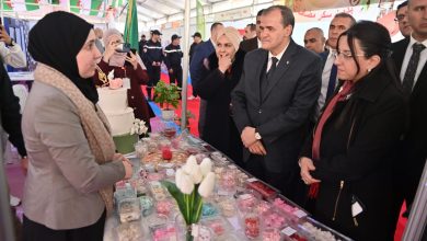 صورة قال إنه بلغ مستوى متقدما من حيث النوعية والتغليف..رزيق يشيد بجودة الإنتاج الوطني لمستلزمات صناعة الحلويات