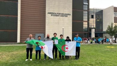 صورة طلبة جزائريون يتألقون في المسابقة الجامعية العالمية للرياضيات ببلغاريا