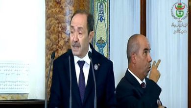 صورة العابد: رئيس الجمهورية يولي اهتماما فائقا لأسرة التربية والتعليم في الجزائر