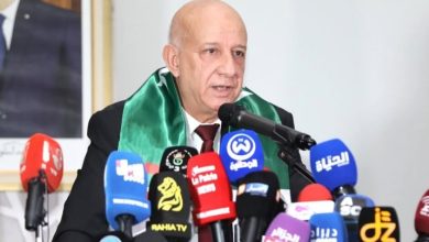 صورة الأمين العام لـ”الأفلان” : “وحدتنا ستقوي سواعدنا لبناء جزائر جديدة ومنتصرة”