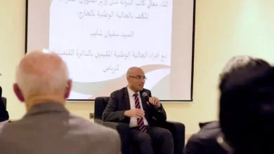 صورة كاتب الدولة المكلف بالجالية الوطنية بالخارج يلتقي أفراد الجالية الجزائرية بالسعودية