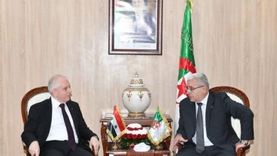 صورة بوغالي يستقبل سفير الجمهورية العربية السورية على إثر انتهاء مهامه بالجزائر