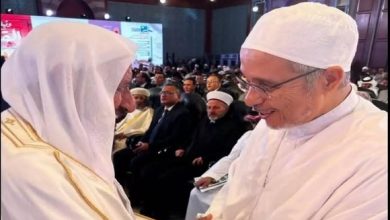 صورة رئيس المجلس الاسلامي الأعلى يجري بالقاهرة محادثات مع أمين عام الهيئة العالمية للإعجاز العلمي في القرآن والسنة