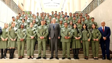 صورة متربصو المدرسة العليا العسكرية للإعلام والاتصال في زيارة إلى المجلس الشعبي الوطني