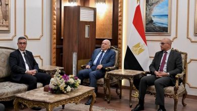 صورة عطاف يصل القاهرة للمشاركة في الاجتماع الوزاري الثاني لمنتدى الشراكة الإفريقية-الروسية