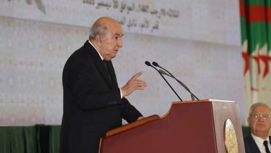 صورة رئيس الجمهورية يأمر بإنجاز محطتي تحلية مياه بتندوف وتمنراست ويبرز قفزة تنموية كبرى في جنوب البلاد