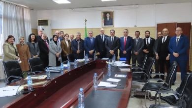 صورة وزير الصحة يستقبل وفد النقابة الوطنية للصيادلة لمناقشة تطوير الممارسة الصيدلانية