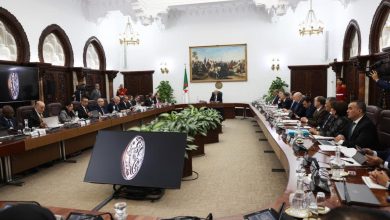 صورة أحزاب سياسية جزائرية تعتبر قانون الأحزاب الجديد خطوة نوعية نحو تعزيز الديمقراطية والممارسة السياسية