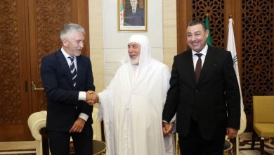 صورة زيارة وزير الداخلية الإسباني إلى جامع الجزائر: تأكيد على عمق العلاقات الثنائية