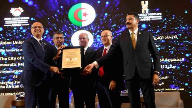 صورة وهران تتوج بالجائزة الذهبية كأفضل وجهة سياحية إفريقية صاعدة لسنة 2025