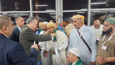 صورة انطلاق أول فوج من حجاج الغرب الجزائري إلى البقاع المقدسة عبر مطار وهران الدولي