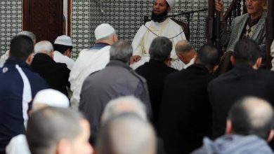 صورة اليوم الوطني للإمام :  إبراز دور الأئمة خلال حرب التحرير المجيدة