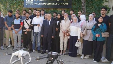 صورة جامعة هواري بومدين للعلوم والتكنولوجيا بباب الزوار : إطلاق أول ماستر وطني في التحكم والتشويش على المُسيّرات